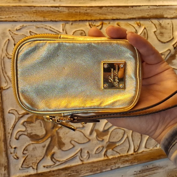 Lauren by Ralph Lauren Gold Everything Case. - Picture 14 of 16